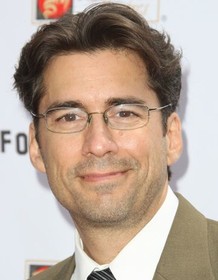 Steven Peros
