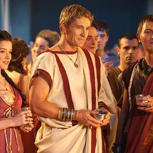 Spartacus, Hanna Mangan-Lawrence (L), Brett Tucker (C), Jason Hood (R), 'Empty Hands', Season 2: Vengeance, Ep. #4, 02/17/2012, ©STARZ