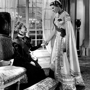 ANASTASIA, Helen Hayes, Ingrid Bergman, 1956, TM and Copyright (c)20th Century Fox Film Corp. All rights reserved.