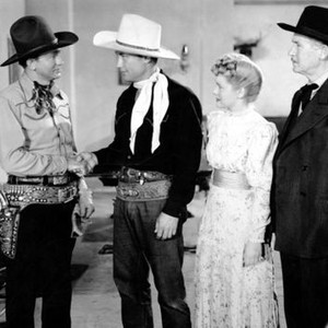 DEAD OR ALIVE, Guy Wilkerson, Tex Ritter, Dave O'Brien, Marjorie Clements, Henry Hall, 1944