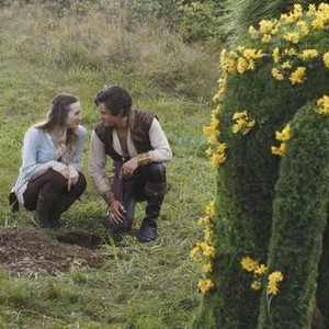 Once Upon A Time In Wonderland, Sophie Lowe (L), Peter Gadiot (R), 'Trust Me', Season 1, Ep. #2, 10/17/2013, ©ABC