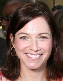 Nadine Van der Velde