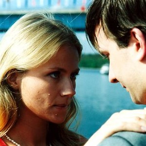 NIGHT WATCH, (aka NOCHNOJ DOZOR), Maria Mironova, (on right) 2004, (c) Fox Searchlight