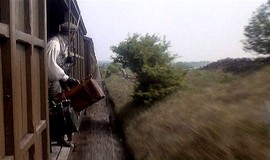 The Great Train Robbery: Official Clip - Throwing Gold From the Train photo 3