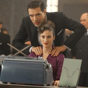 POPULAIRE, from top: Nicolas Bedos, Melanie Bernier, 2012. ©Weinstein Company