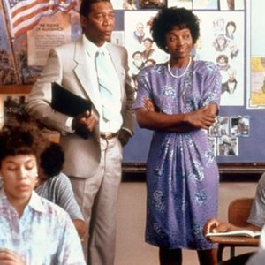 LEAN ON ME, Morgan Freeman, Beverly Todd, 1989.  ©Warner Brothers