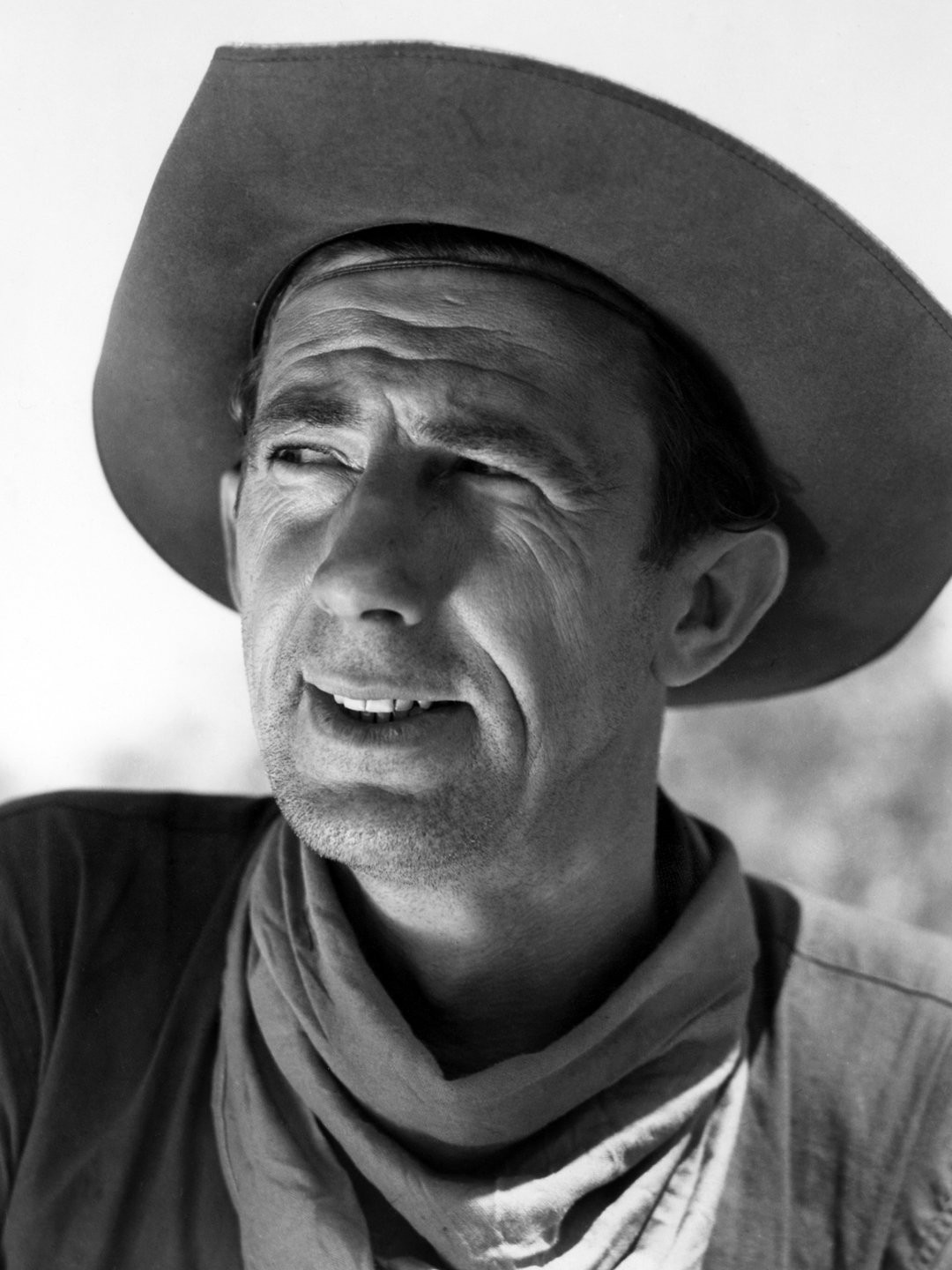 Chips Rafferty Pictures | Rotten Tomatoes