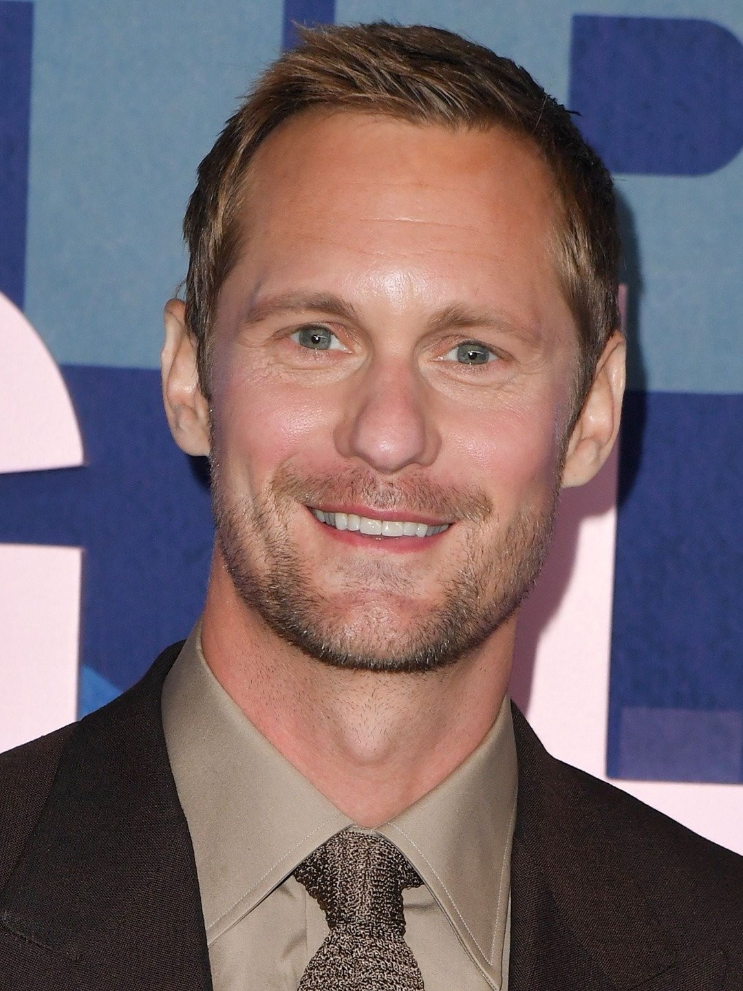 Alexander Skarsg rd Pictures Rotten Tomatoes