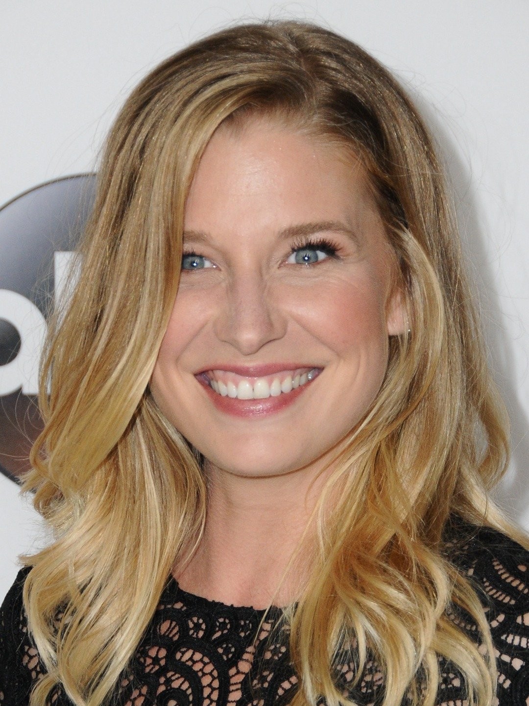 Ellen Woglom Pictures Rotten Tomatoes