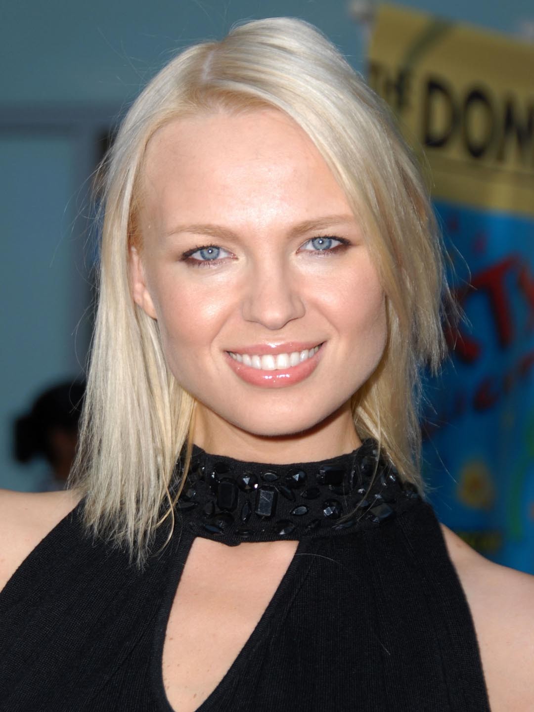 Jinsiy, busty, soqolini olgan yapon ayol bilan porno