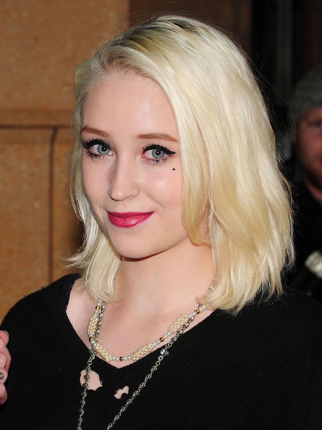Lily Loveless | Rotten Tomatoes