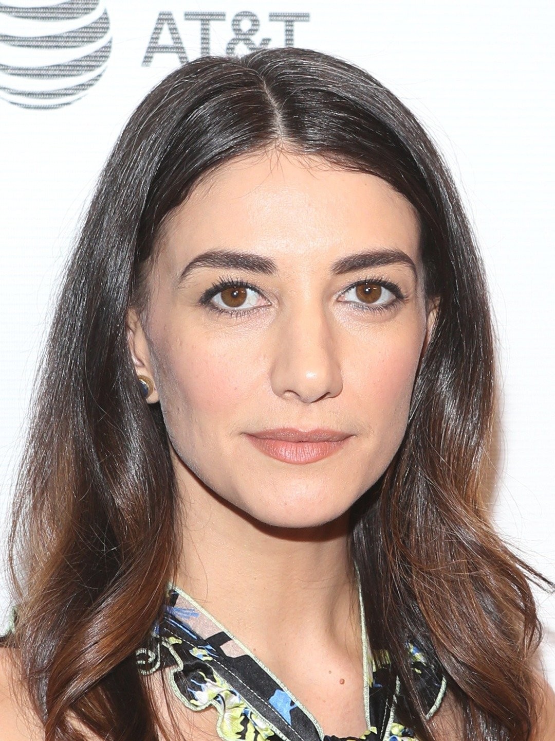 Sheila Vand Pictures | Rotten Tomatoes