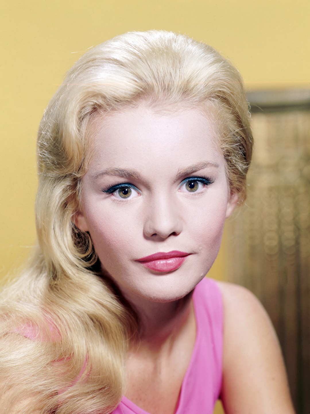 Tuesday Weld - Rotten Tomatoes