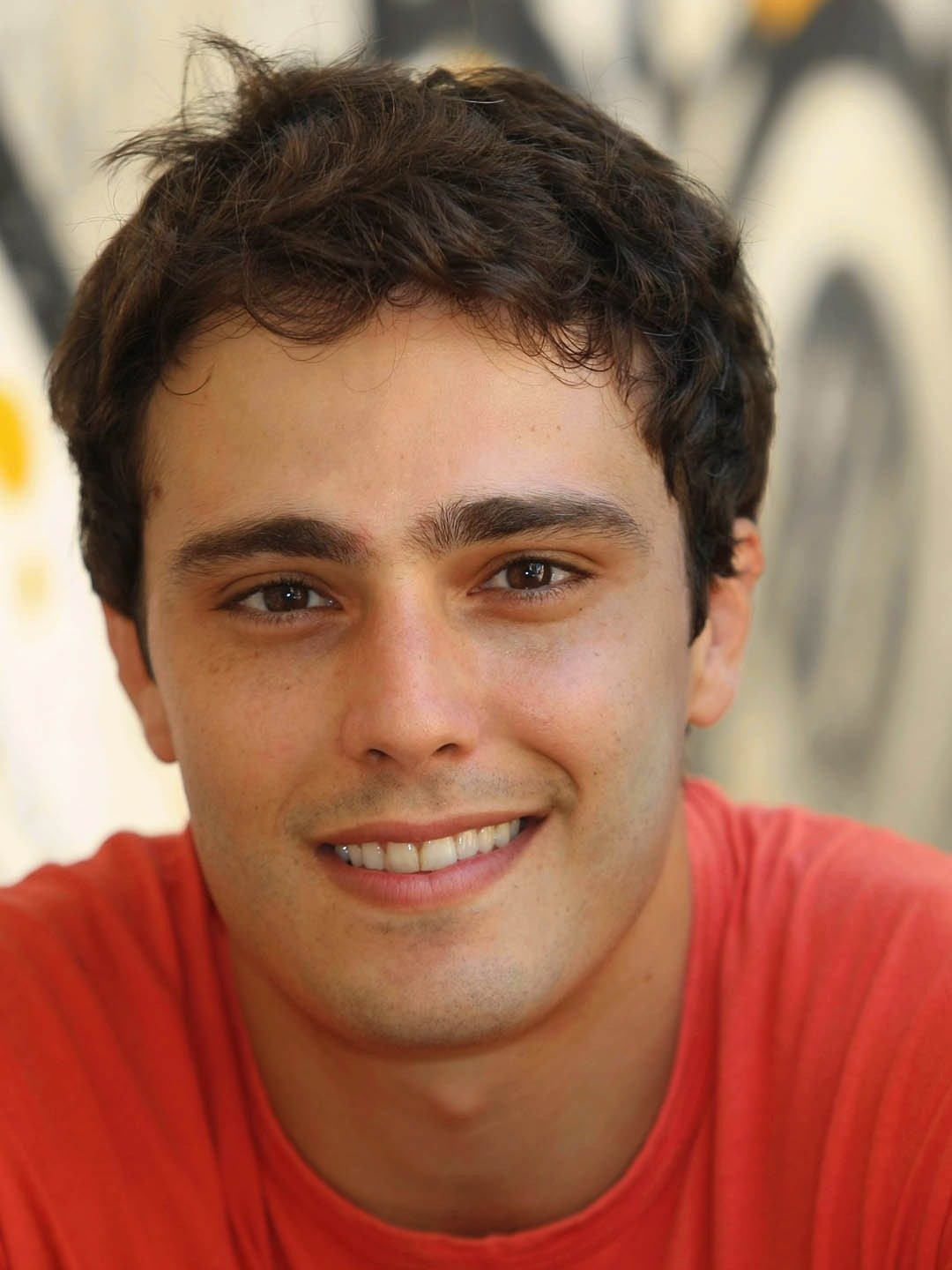 Thiago Rodrigues Pictures | Rotten Tomatoes