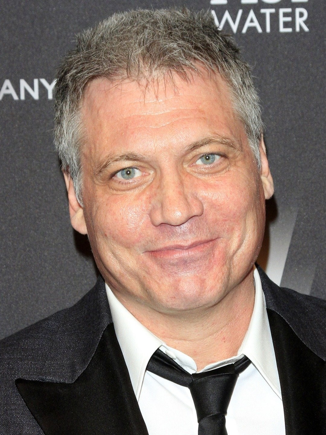 Holt McCallany