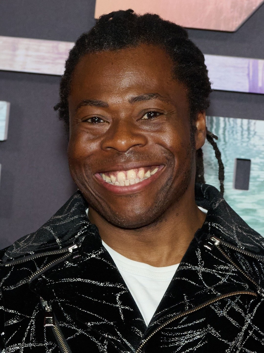 Ade Adepitan Pictures | Rotten Tomatoes