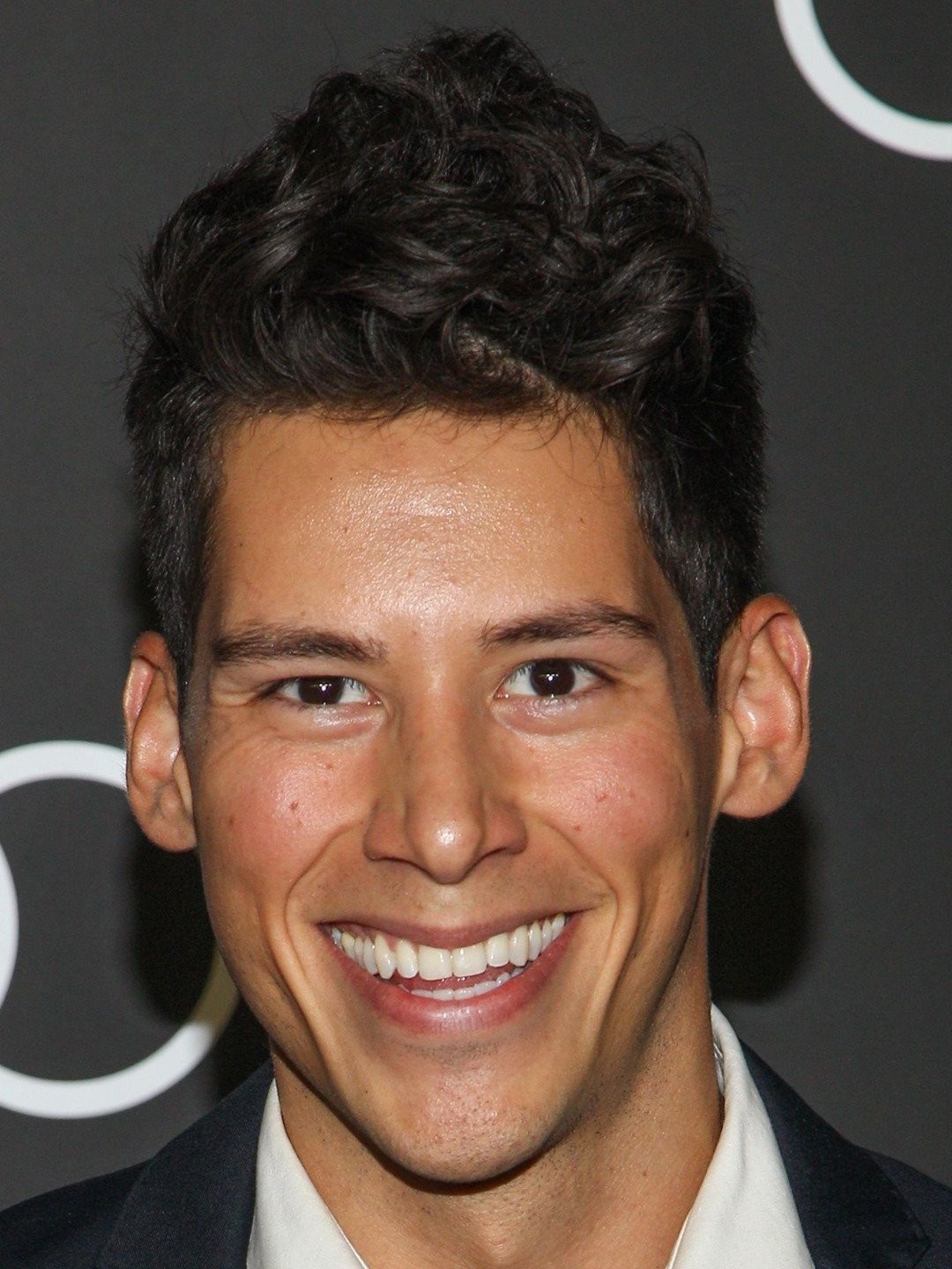 Mike Pinzon Miguel Pinzon Pictures | Rotten Tomatoes