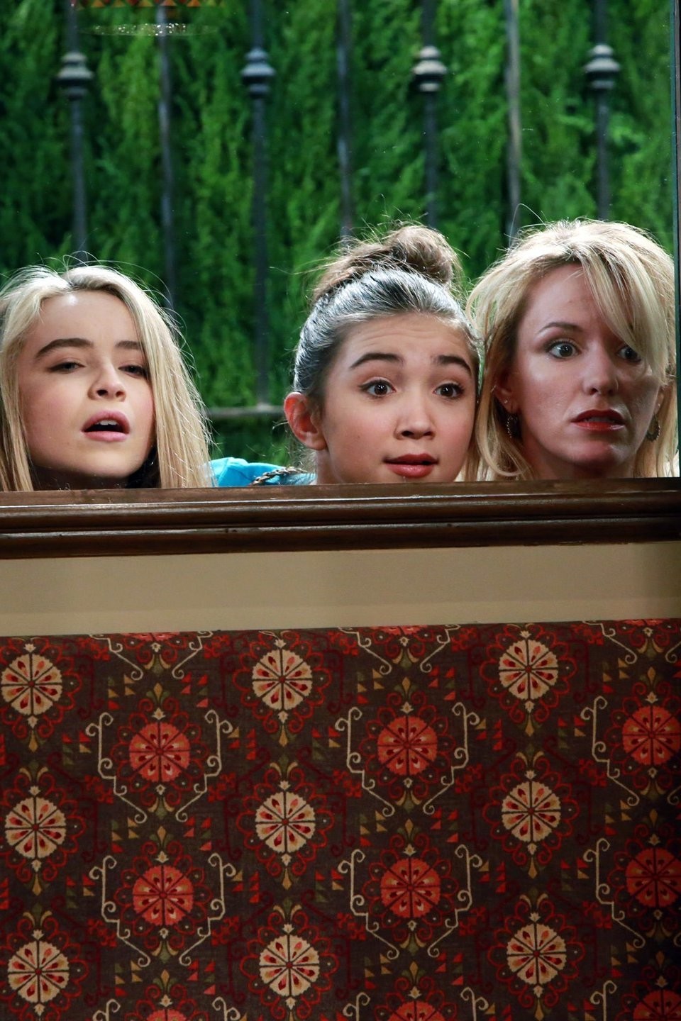 Girl Meets Hurricane Pictures - Rotten Tomatoes