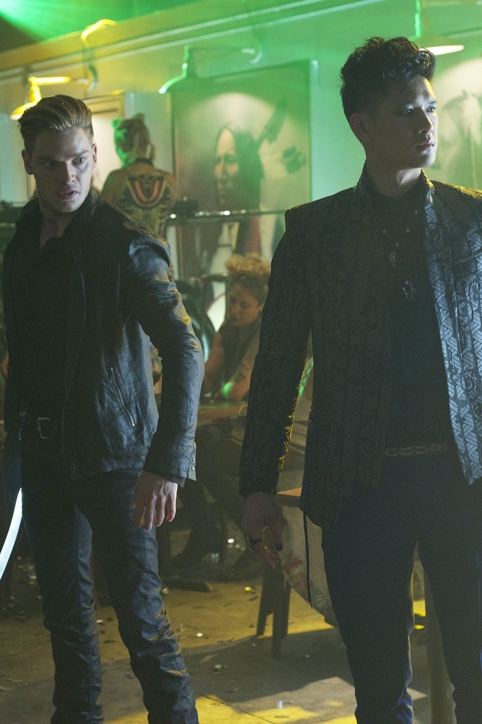 Shadowhunters - Rotten Tomatoes