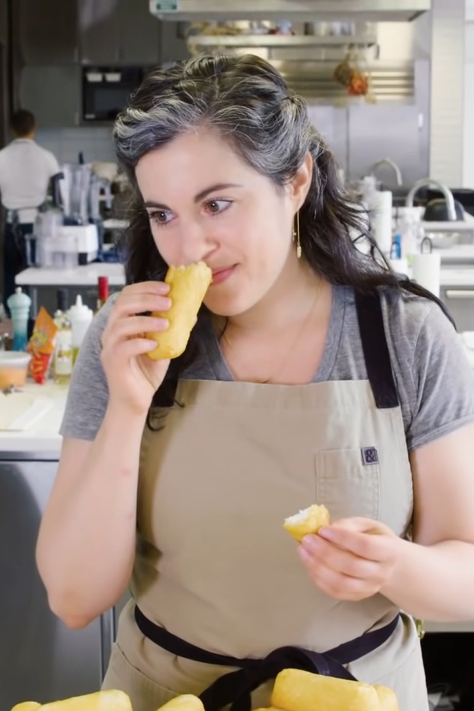 Pastry Chef Attempts To Make Gourmet Starburst Pastry Chef Attempts to Make a Gourmet Twinkie Pictures | Rotten Tomatoes
