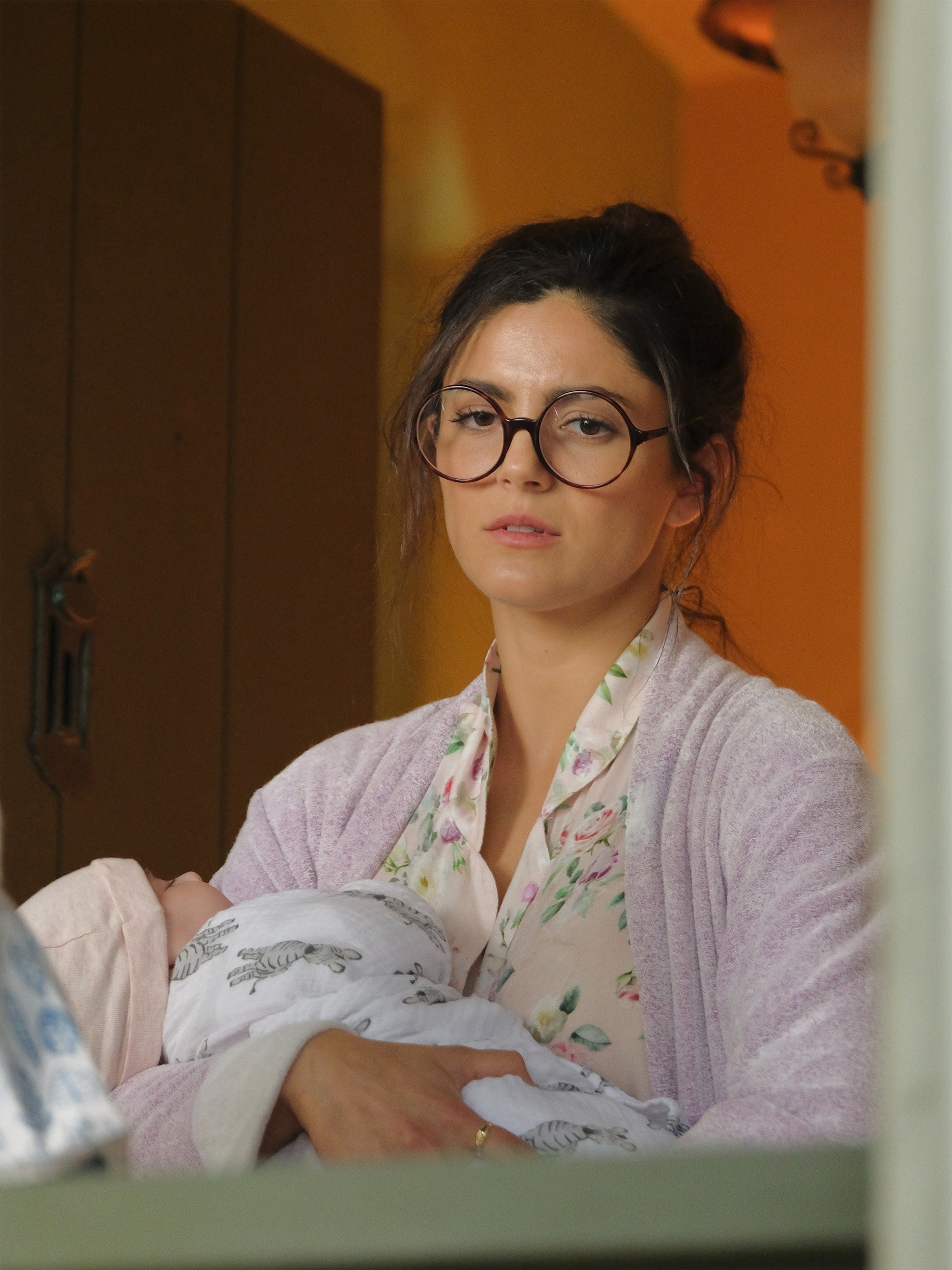 Annie, Are You Okay? Pictures | Rotten Tomatoes