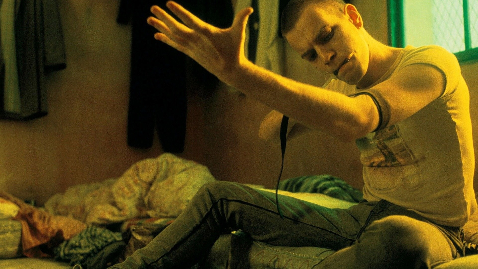 Trainspotting Baby Ceiling Scene Shelly Lighting