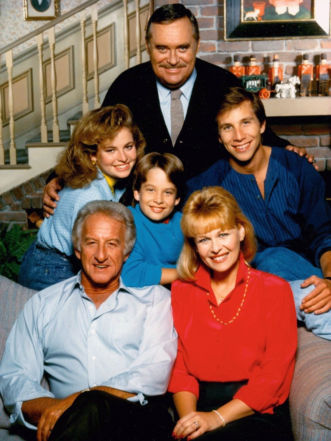 MR. BELVEDERE, from left: Bob Uecker (top), Rob Stone, Tracy Wells,  Christopher Hewett, Ilene Graff