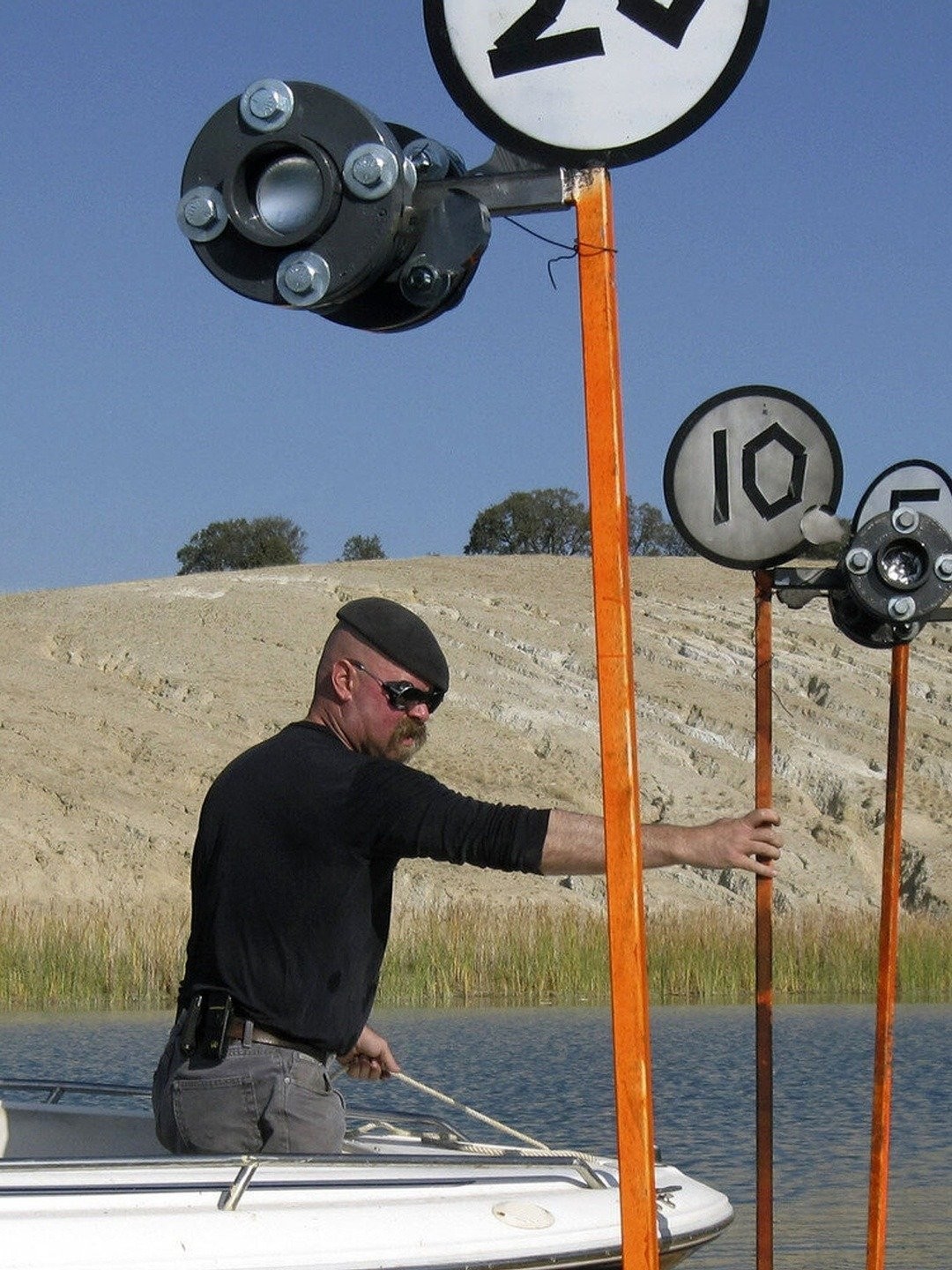 MythBusters: Season 14, Episode 5 - Rotten Tomatoes