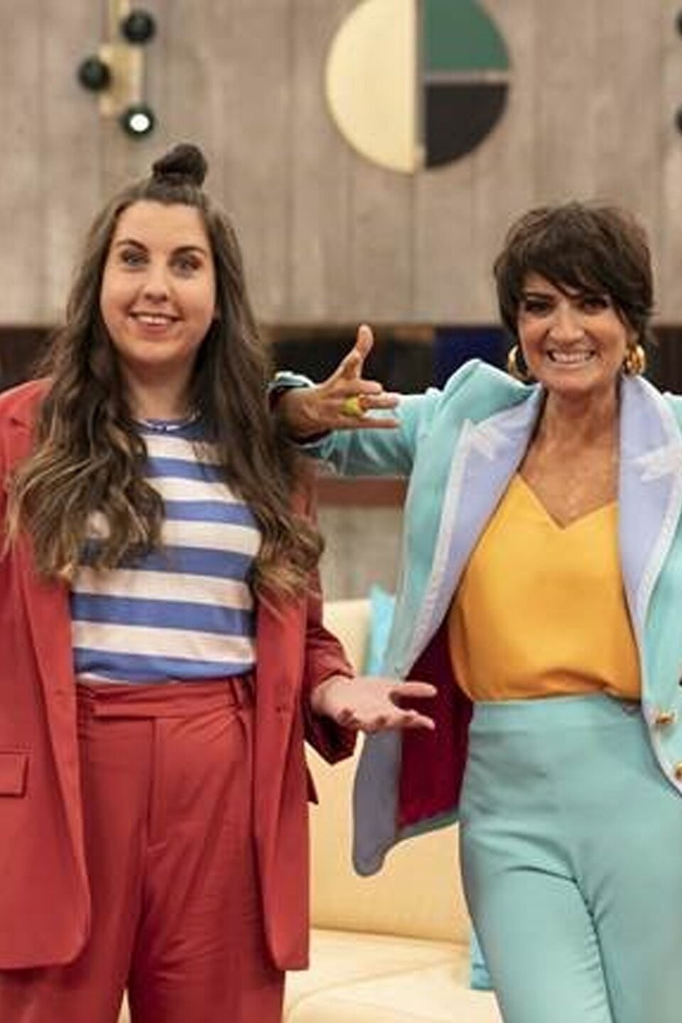 Nine Comedians, a Crash Landing, and the Big Reveal Pictures Rotten