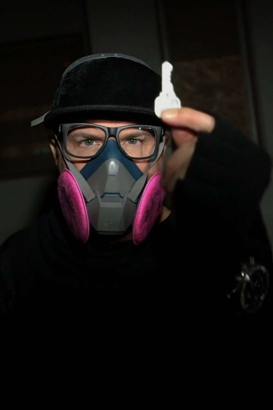 Zak bagans allergy 2025 mask