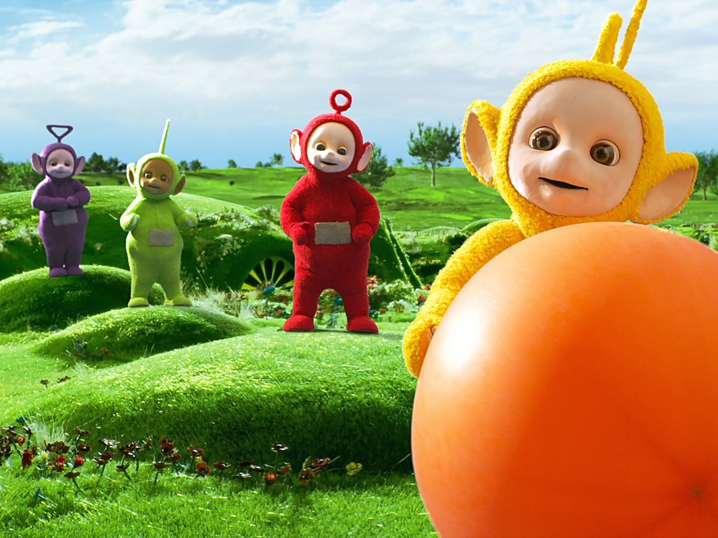 teletubbies lala ball