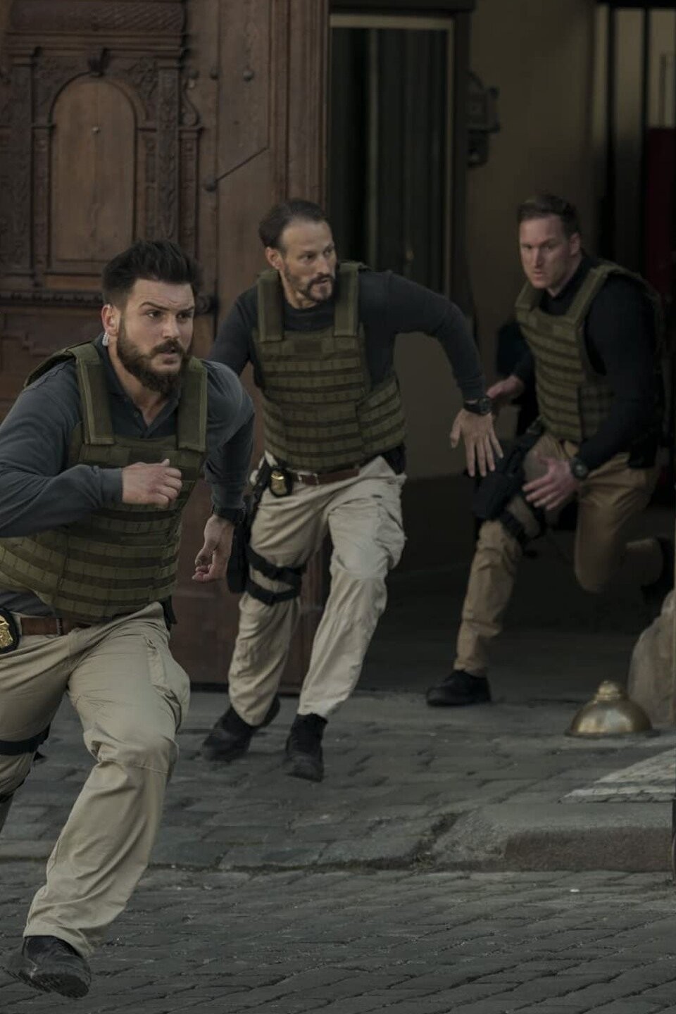 Ghosts Pictures Rotten Tomatoes