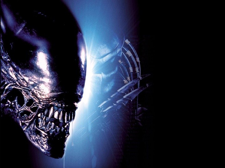 Download Alien Vs Predator Monstrous Face Wallpaper