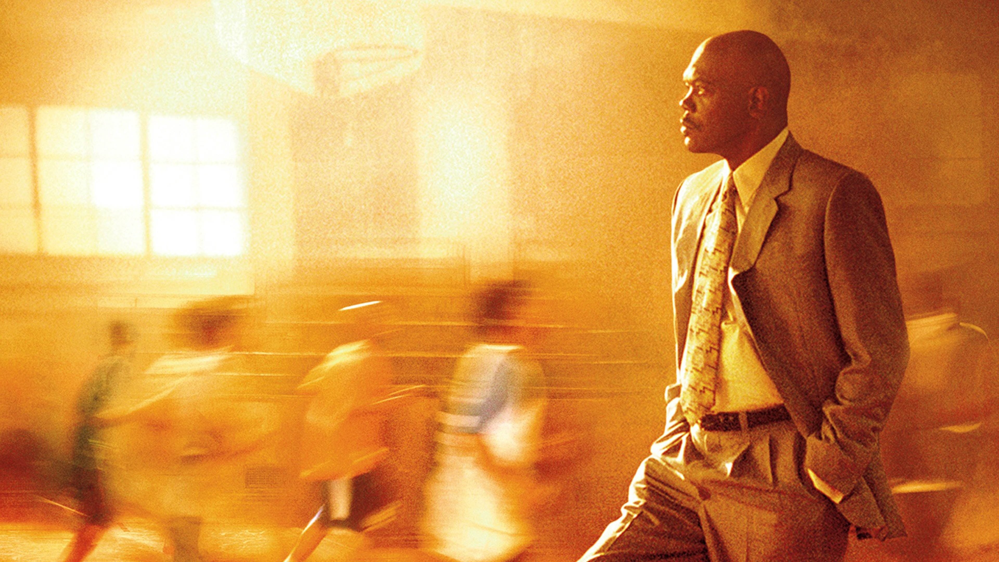 Coach Carter (2005) Dir: Thomas Carter Stars: Samuel L. Jackson, Rick  Gonzalez, Robert Ri'chard, Rob Brown Controversy surrounds high school  basketball coach Ke…