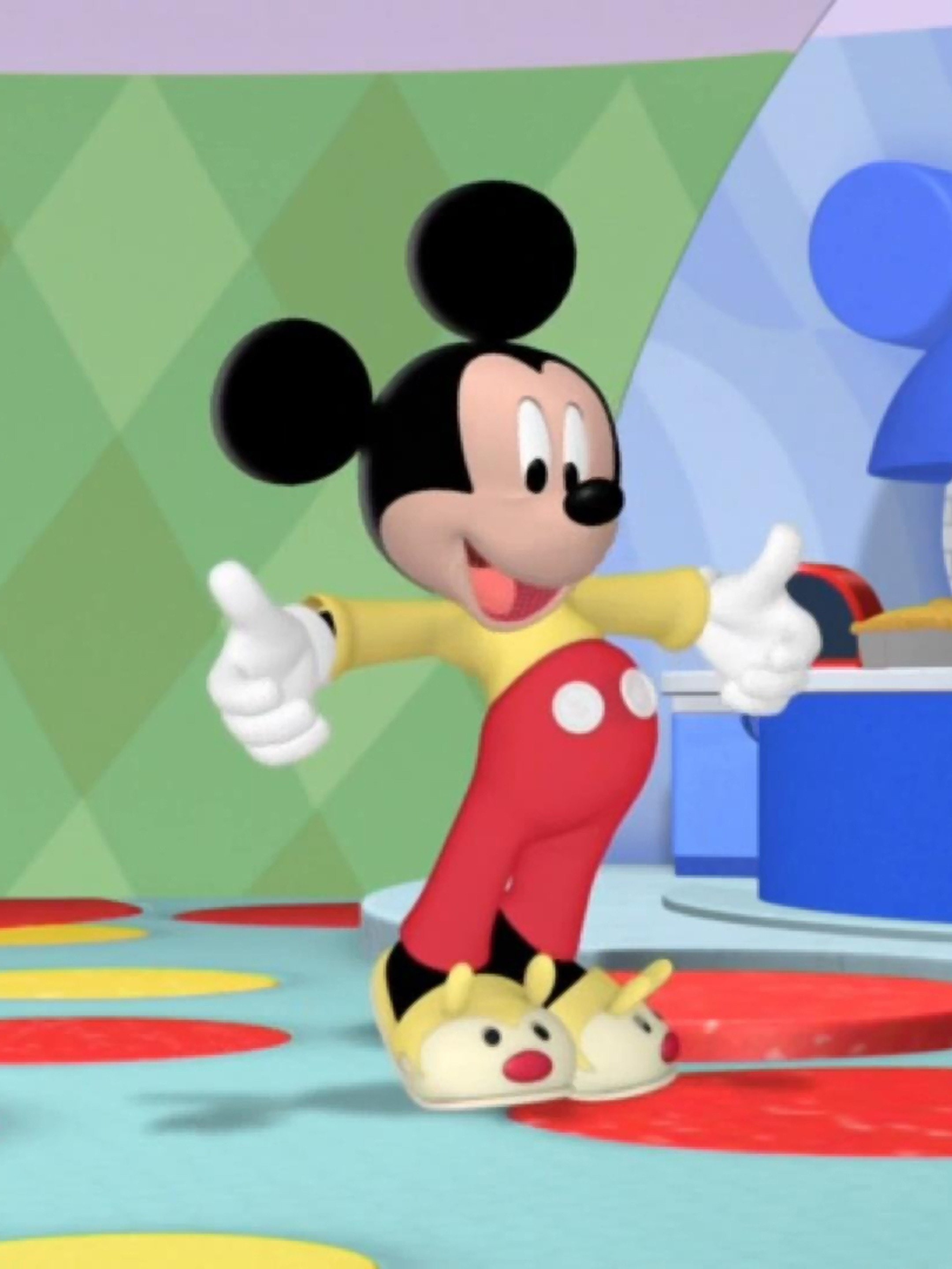 Disney Junior's Mickey Mouse Clubhouse {TV Show, Review} - Maple Leaf Mommy