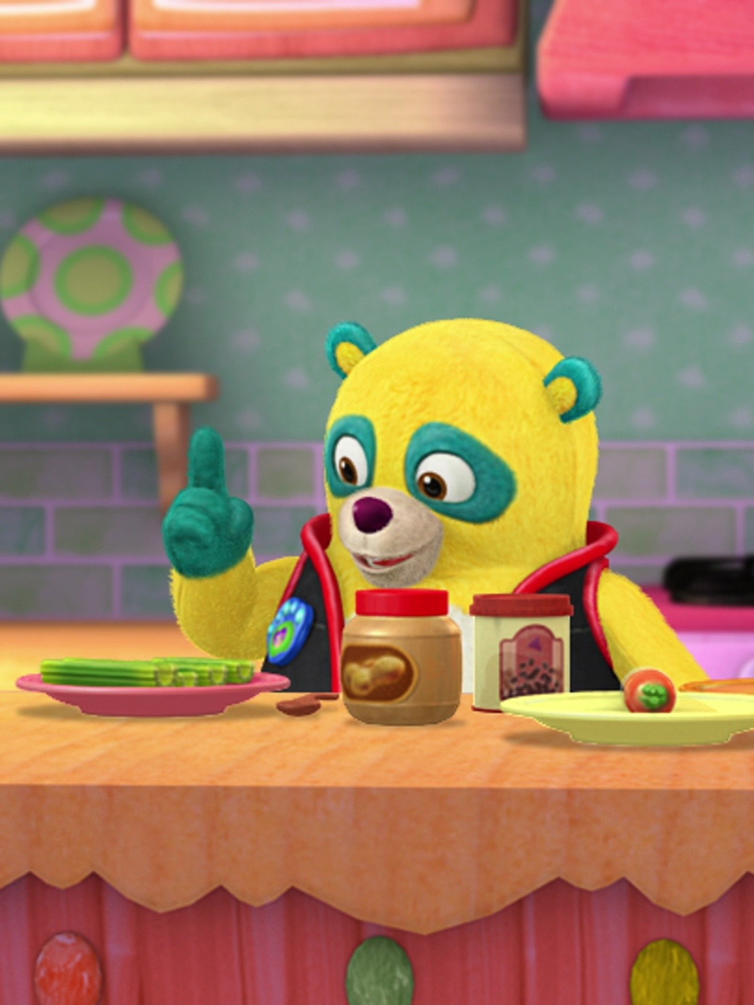 Quantum of Celery; Drink Another Day Pictures | Rotten Tomatoes