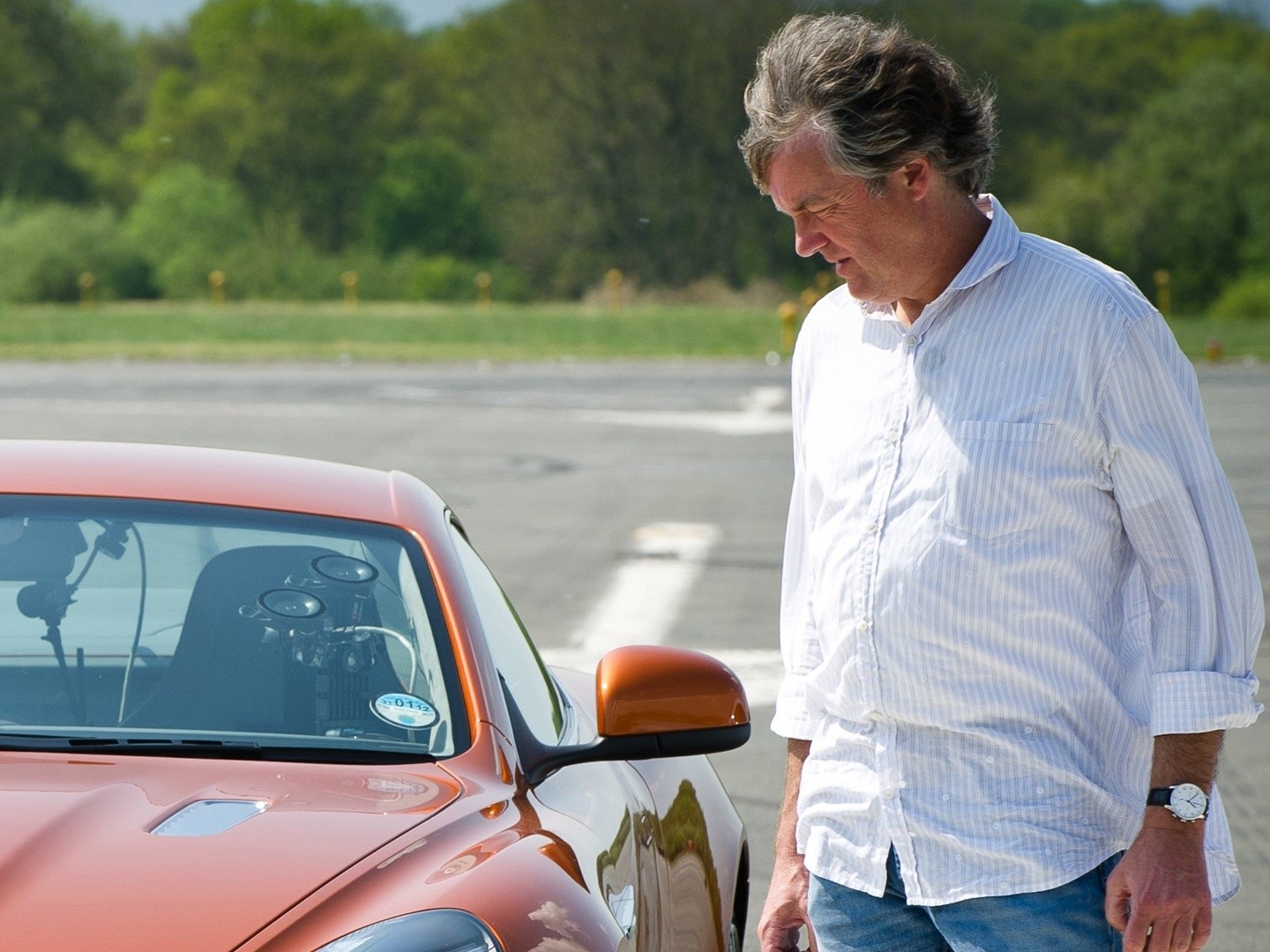 What It Takes to Film One of Top Gear's Mesmerizing Car Reviews