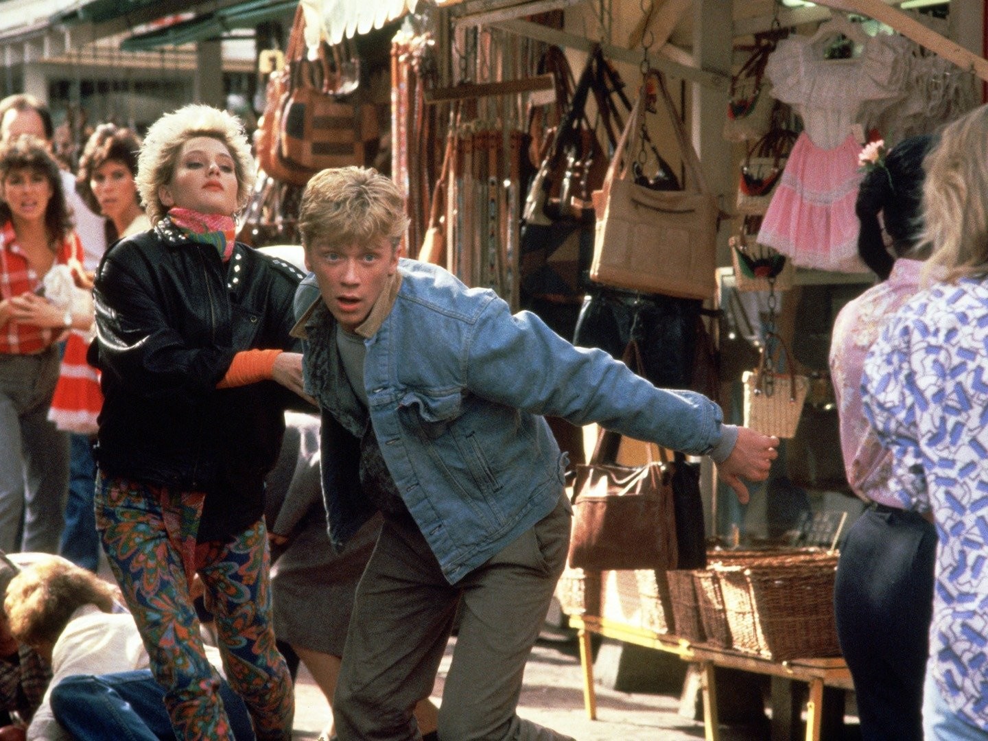 Out of Bounds | Rotten Tomatoes