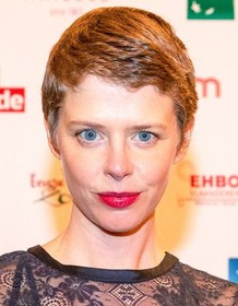 Maaike Neuville