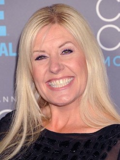 Laura Dotson Gostosa Tv Shows Ace | Dan & Laura Dotson Tease Small