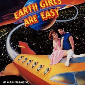 Earth Girls Are Easy (1989) photo 18