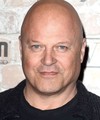 Michael Chiklis