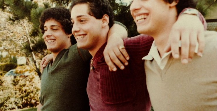 three identical strangers english download torrent