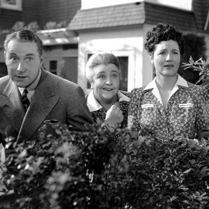ON THE SUNNY SIDE, from left, Donald Douglas, (aka Don Douglas), Jane Darwell, Katherine Alexander, 1942, ©20th Century Fox, TM & Copyright,