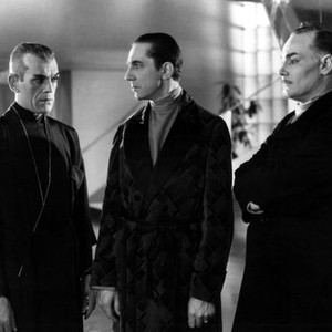 THE BLACK CAT, Boris Karloff, Bela Lugosi, Harry Cording, 1934
