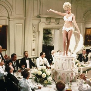 HOW TO MURDER YOUR WIFE, Virna Lisi, 1965
