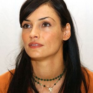 Famke Janssen