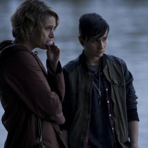 The Killing, Amy Seimetz (L), Bex Taylor-Klaus (R), 'Eminent Domain', Season 3, Ep. #6, 06/30/2013, ©AMC