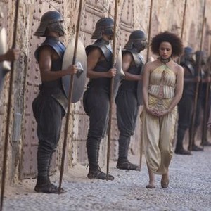 Game of Thrones, Nathalie Emmanuel (L), Emilia Clarke (R), 'Walk of Punishment', Season 3, Ep. #3, 04/14/2013, ©HBO