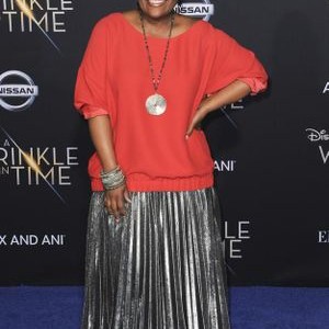 Yvette Nicole Brown at arrivals for A WRINKLE IN TIME Premiere, El Capitan Theatre, Los Angeles, CA February 26, 2018. Photo By: Elizabeth Goodenough/Everett Collection